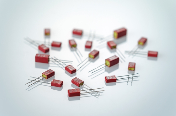 Miniature capacitors in PCM 2.5